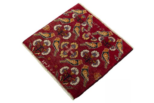 Corner detail of 2000s Shiraz rug showing border pattern and Wool pile