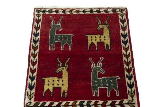 Surface texture of 2000s Shiraz rug with natural Wool and intricate pattern