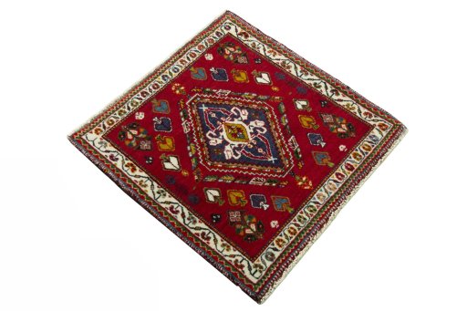 Close-up detail of 2000s Shiraz rug from Iran / Persia showing Wool weave