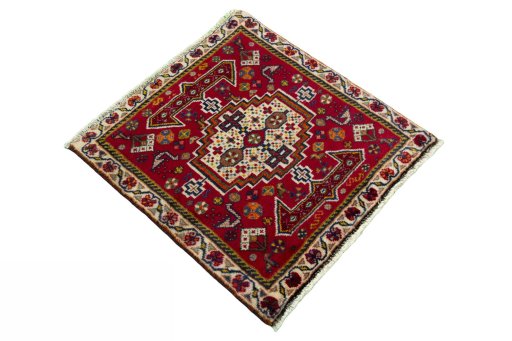 Close-up detail of 2000s Shiraz rug from Iran / Persia showing Wool weave