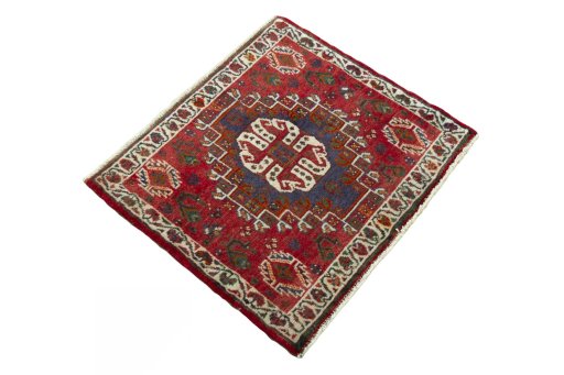 Close-up detail of 2000s Shiraz rug from Iran / Persia showing Wool weave