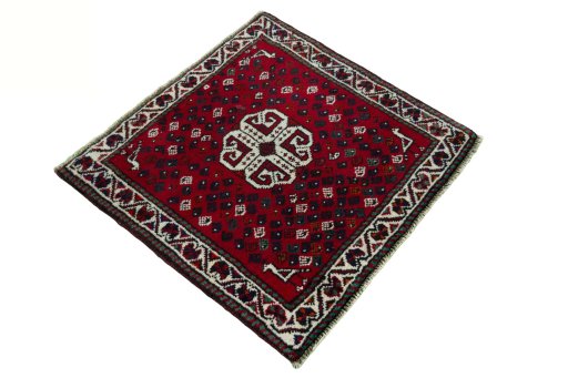 Close-up detail of 2000s Shiraz rug from Iran / Persia showing Wool weave