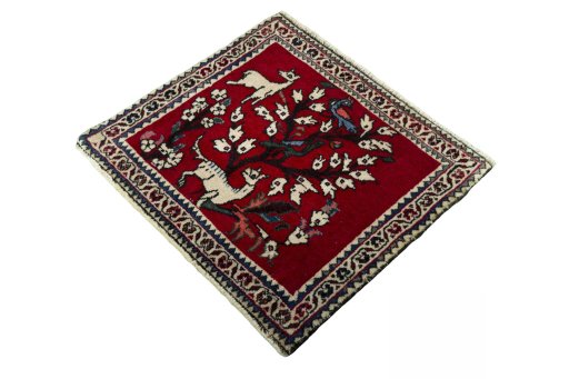 Corner detail of 2000s Shiraz rug showing border pattern and Wool pile