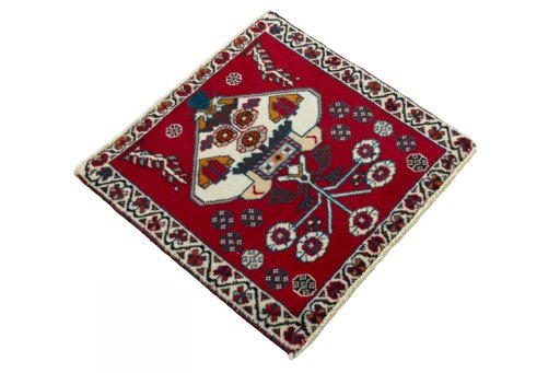 Close-up detail of 2000s Shiraz rug from Iran / Persia showing Wool weave