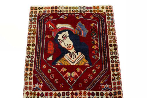 Surface texture of 2000s Shiraz rug with natural Wool and intricate pattern