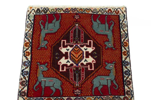 Surface texture of 2000s Shiraz rug with natural Wool and intricate pattern
