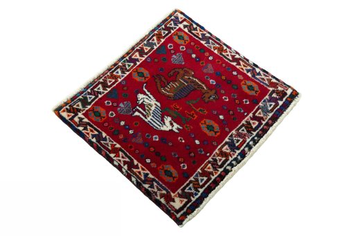 Close-up detail of 2000s Shiraz rug from Iran / Persia showing Wool weave