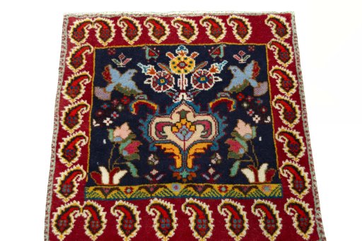 Surface texture of 2000s Shiraz rug with natural Wool and intricate pattern