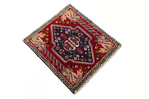 Close-up detail of 2000s Shiraz rug from Iran / Persia showing Wool weave