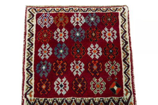 Surface texture of 2000s Shiraz rug with natural Wool and intricate pattern