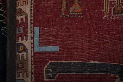 Close-up detail of 2000s Shiraz rug from Iran / Persia showing Wool weave