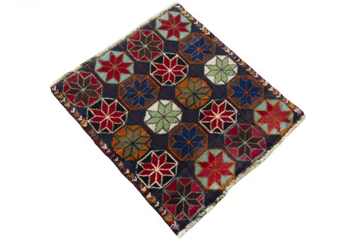 Close-up detail of 2000s Shiraz rug from Iran / Persia showing Wool weave