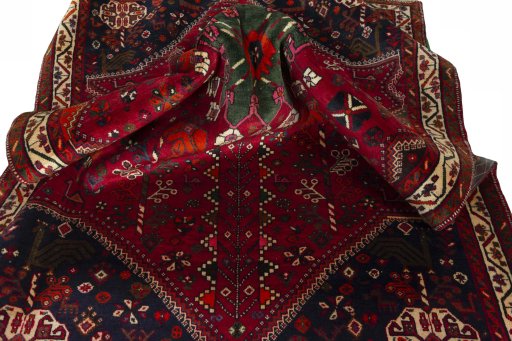 Close-up detail of 2000s Shiraz rug from Iran / Persia showing Wool weave