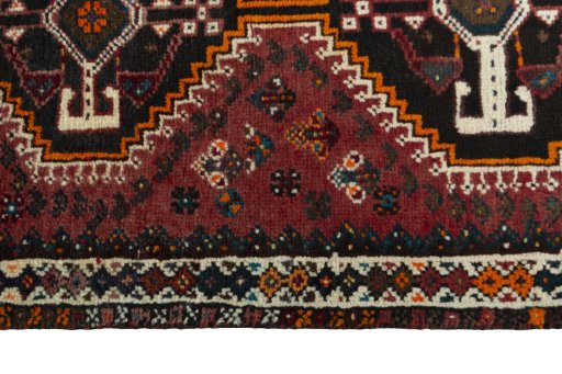 Close-up detail of 2000s Shiraz rug from Iran / Persia showing Wool weave