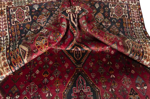 Close-up detail of 2000s Shiraz rug from Iran / Persia showing Wool weave