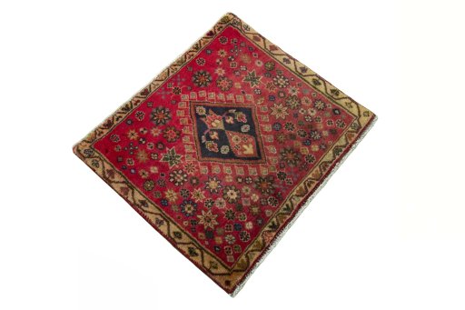 Close-up detail of 2000s Shiraz rug from Iran / Persia showing Wool weave