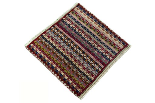 Close-up detail of 2000s Shiraz rug from Iran / Persia showing Wool weave
