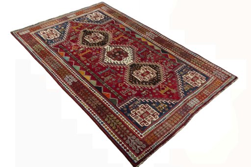 Close-up detail of 2000s Shiraz rug from Iran / Persia showing Wool weave