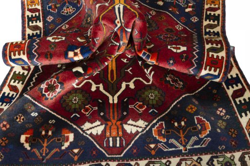 Close-up detail of 2000s Shiraz rug from Iran / Persia showing Wool weave