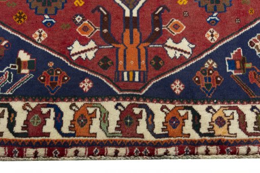 Close-up detail of 2000s Shiraz rug from Iran / Persia showing Wool weave