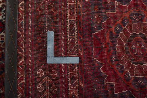 Surface texture of 1970s Shiraz rug with natural Wool and intricate pattern
