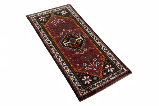 Close-up detail of 2000s Shiraz rug from Iran / Persia showing Wool weave