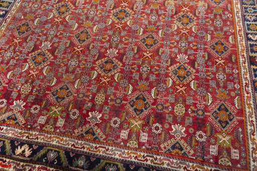 Close-up detail of 2000s Shiraz rug from Iran / Persia showing Wool weave