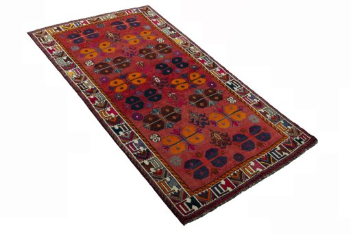 Close-up detail of 2000s Shiraz rug from Iran / Persia showing Wool weave