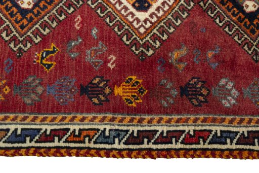 Close-up detail of 2000s Shiraz rug from Iran / Persia showing Wool weave