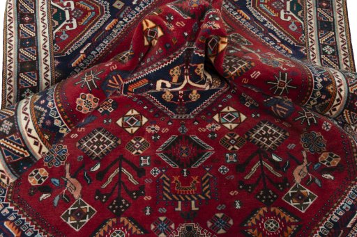 Close-up detail of 2000s Shiraz rug from Iran / Persia showing Wool weave