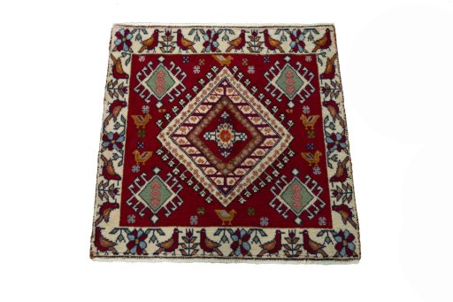 Surface texture of 2000s Shiraz rug with natural Wool and intricate pattern