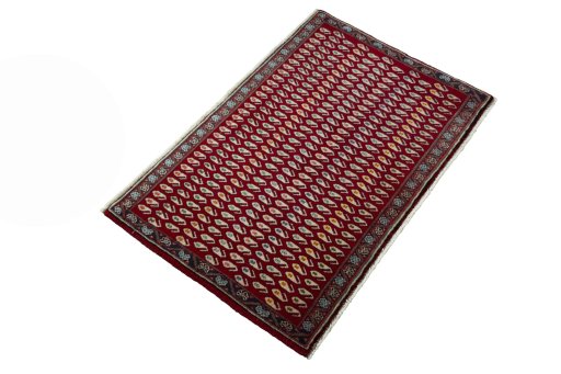 Close-up detail of 2000s Shiraz rug from Iran / Persia showing Wool weave