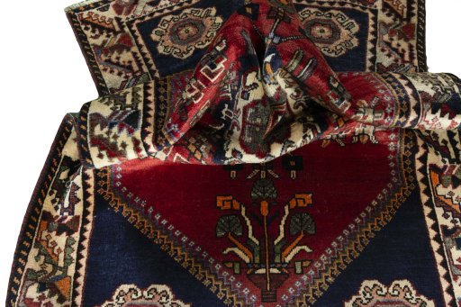 Close-up detail of 2000s Shiraz rug from Iran / Persia showing Wool weave