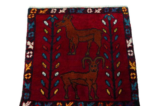 Surface texture of 2000s Shiraz rug with natural Wool and intricate pattern