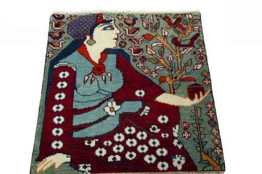 Surface texture of 2000s Shiraz rug with natural Wool and intricate pattern