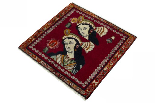 Corner detail of 2000s Shiraz rug showing border pattern and Wool pile