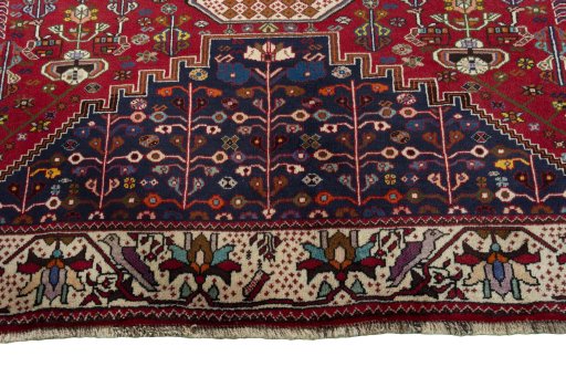 Close-up detail of 2000s Shiraz rug from Iran / Persia showing Wool weave