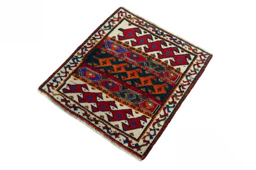 Corner detail of 2000s Shiraz rug showing border pattern and Wool pile