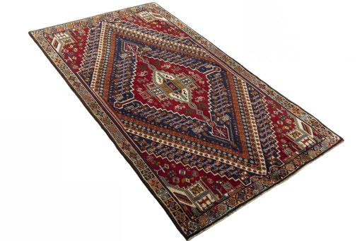 Close-up detail of 2000s Shiraz rug from Iran / Persia showing Wool weave