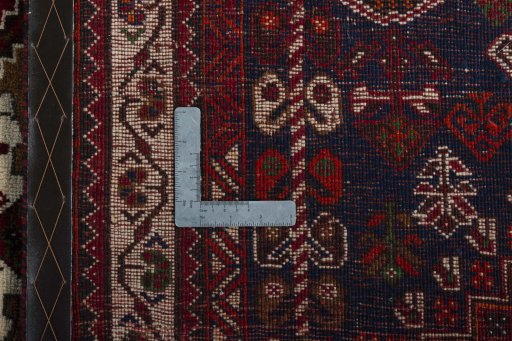 Close-up detail of 2000s Shiraz rug from Iran / Persia showing Wool weave