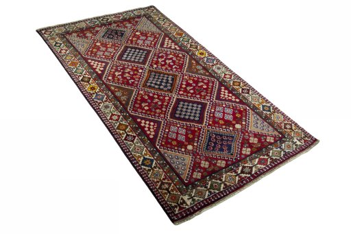 Close-up detail of 2000s Shiraz rug from Iran / Persia showing Wool weave