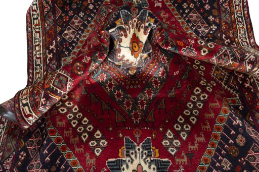 Close-up detail of 2000s Shiraz rug from Iran / Persia showing Wool weave