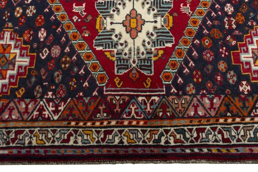 Close-up detail of 2000s Shiraz rug from Iran / Persia showing Wool weave