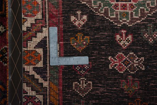Close-up detail of 2000s Shiraz rug from Iran / Persia showing Wool weave