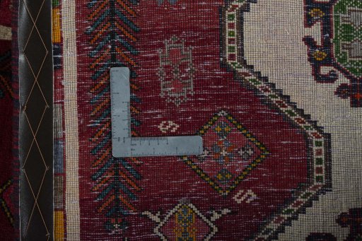 Close-up detail of 2000s Shiraz rug from Iran / Persia showing Wool weave