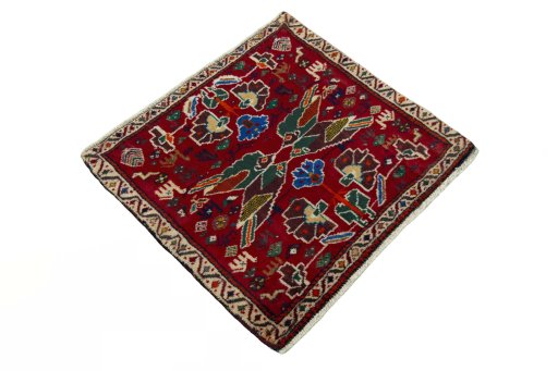 Close-up detail of 2000s Shiraz rug from Iran / Persia showing Wool weave