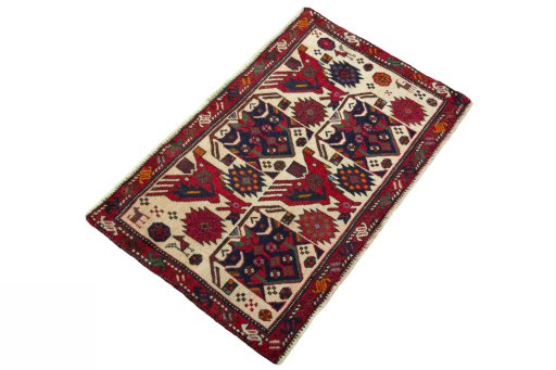 Close-up detail of 2000s Shiraz rug from Iran / Persia showing Wool weave