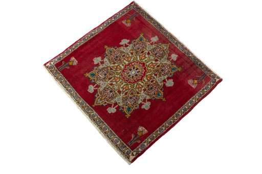Corner detail of 2000s Shiraz rug showing border pattern and Wool pile