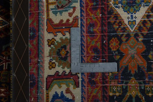 Close-up detail of 2000s Shiraz rug from Iran / Persia showing Wool weave
