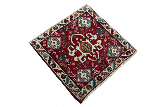 Close-up detail of 2000s Shiraz rug from Iran / Persia showing Wool weave